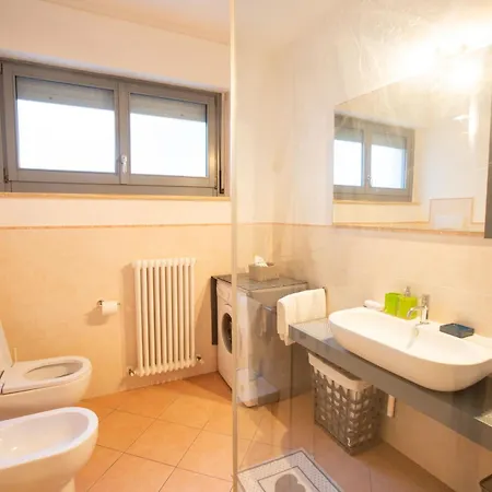 Casa Adelaide - A 2 Passi Dal Centro, Terrazza Vista Mare E A Piedi